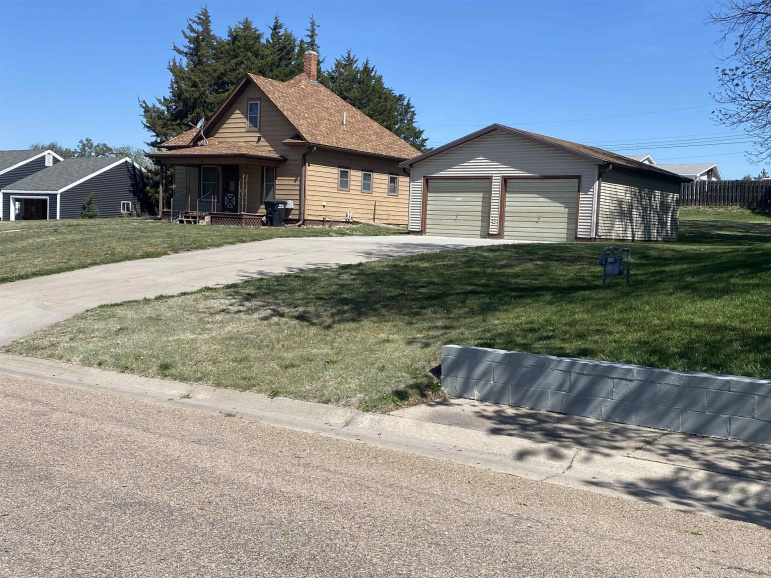 308 M Street Loup City, Nebraska 68853, 2 Bedrooms Bedrooms, ,1 BathroomBathrooms,Residential,For Sale,308 M Street,20260729