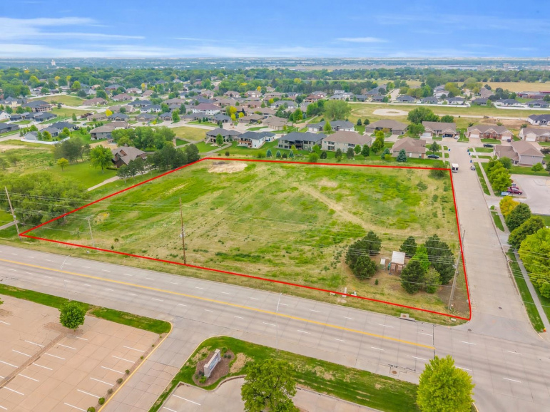 TBD W 39th Street Kearney, Nebraska 68845, ,Land,For Sale,TBD W 39th Street,20260746