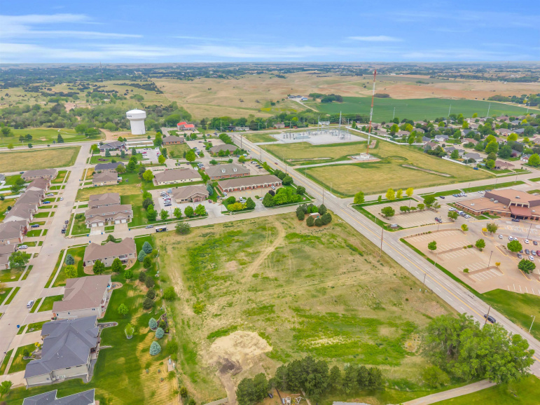 TBD W 39th Street Kearney, Nebraska 68845, ,Land,For Sale,TBD W 39th Street,20260746