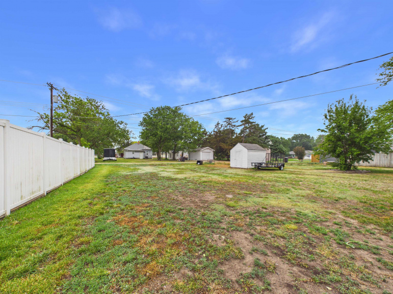 413 Commercial Avenue Hildreth, Nebraska 68847, 2 Bedrooms Bedrooms, ,1 BathroomBathrooms,Residential,For Sale,413 Commercial Avenue,20260753