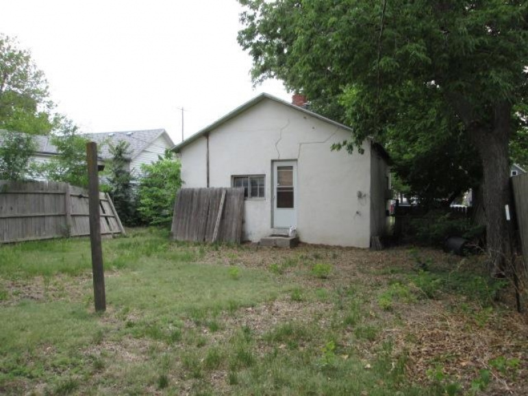 2103 C Avenue Kearney, Nebraska 68847, 3 Bedrooms Bedrooms, ,1 BathroomBathrooms,Residential,For Sale,2103 C Avenue,20260750