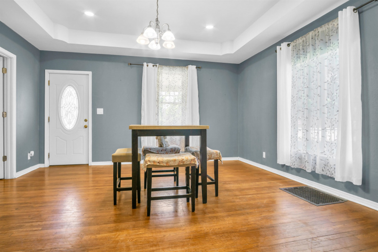 105 E 1st Street Shelton, Nebraska 68876, 5 Bedrooms Bedrooms, ,2 BathroomsBathrooms,Residential,For Sale,105 E 1st Street,20260745