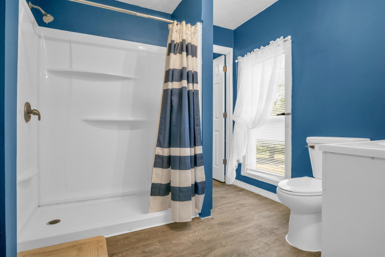 105 E 1st Street Shelton, Nebraska 68876, 5 Bedrooms Bedrooms, ,2 BathroomsBathrooms,Residential,For Sale,105 E 1st Street,20260745