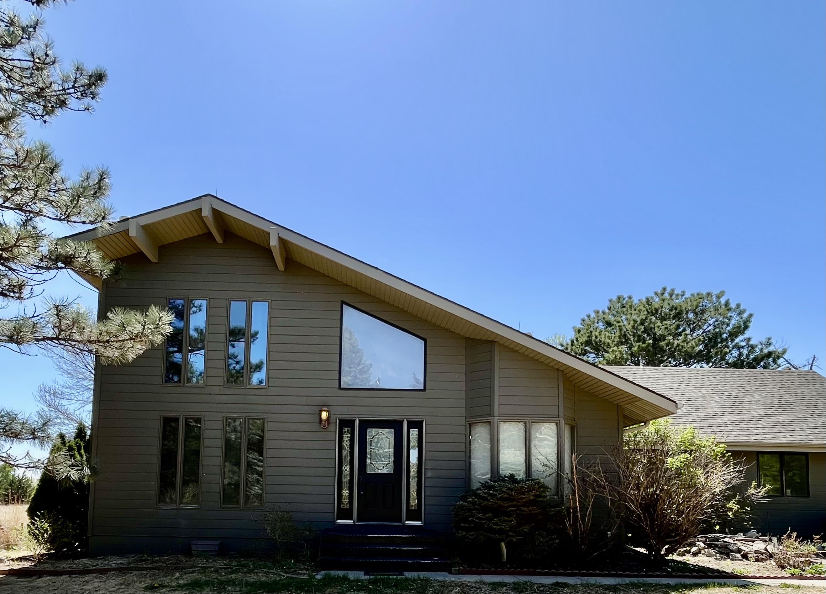 28105 115th Road Kearney, Nebraska 68845, 4 Bedrooms Bedrooms, ,3 BathroomsBathrooms,Residential,For Sale,28105 115th Road,20260599