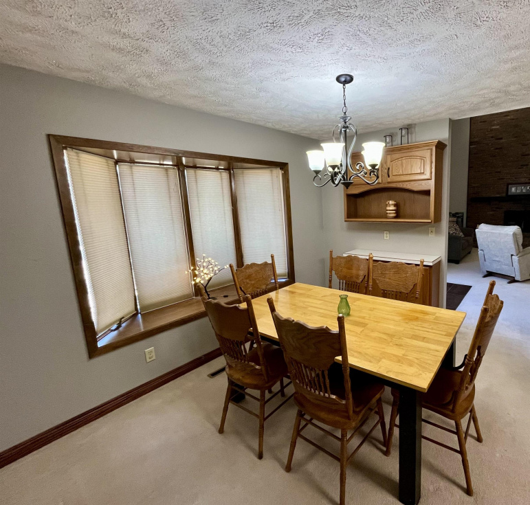 28105 115th Road Kearney, Nebraska 68845, 4 Bedrooms Bedrooms, ,3 BathroomsBathrooms,Residential,For Sale,28105 115th Road,20260599