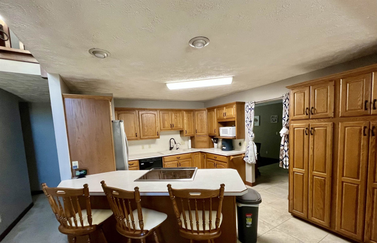 28105 115th Road Kearney, Nebraska 68845, 4 Bedrooms Bedrooms, ,3 BathroomsBathrooms,Residential,For Sale,28105 115th Road,20260599