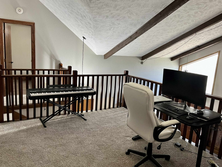 28105 115th Road Kearney, Nebraska 68845, 4 Bedrooms Bedrooms, ,3 BathroomsBathrooms,Residential,For Sale,28105 115th Road,20260599