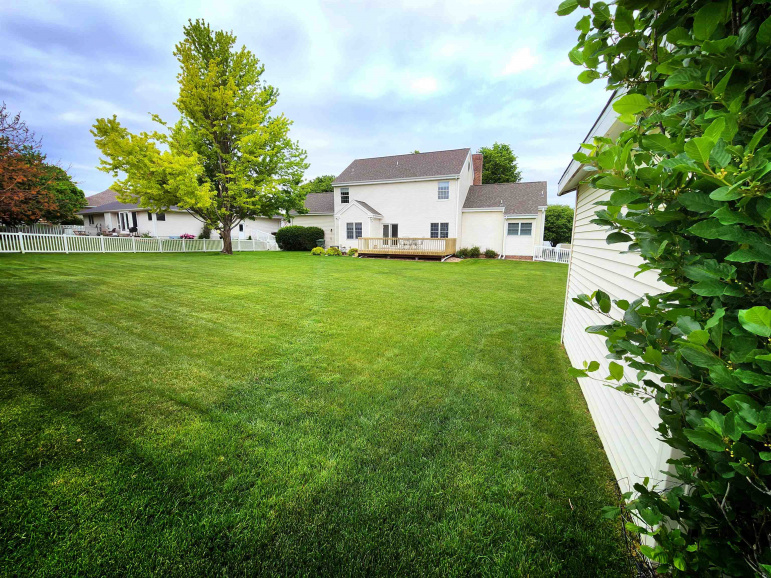 2604 W 44th Street Kearney, Nebraska 68845, 6 Bedrooms Bedrooms, ,4 BathroomsBathrooms,Residential,For Sale,2604 W 44th Street,20260744