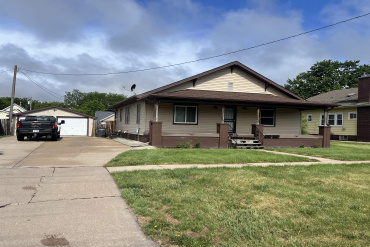 737 N Minnesota Ave Hastings, Nebraska 68901, ,Multi-family,For Sale,737 N Minnesota Ave,20260756