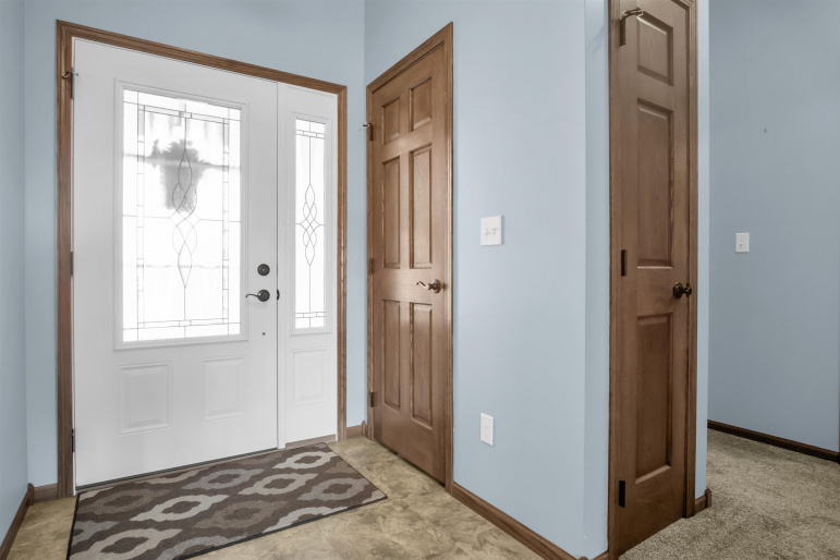 4707 10th Avenue Place Kearney, Nebraska 68845, 4 Bedrooms Bedrooms, ,3 BathroomsBathrooms,Residential,For Sale,4707 10th Avenue Place,20260757
