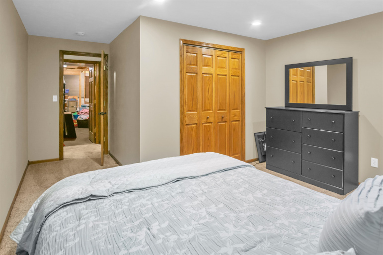 4707 10th Avenue Place Kearney, Nebraska 68845, 4 Bedrooms Bedrooms, ,3 BathroomsBathrooms,Residential,For Sale,4707 10th Avenue Place,20260757