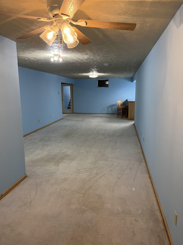 4611 N Regency Kearney, Nebraska 68847, 4 Bedrooms Bedrooms, ,3 BathroomsBathrooms,Residential,For Sale,4611 N Regency,20260764