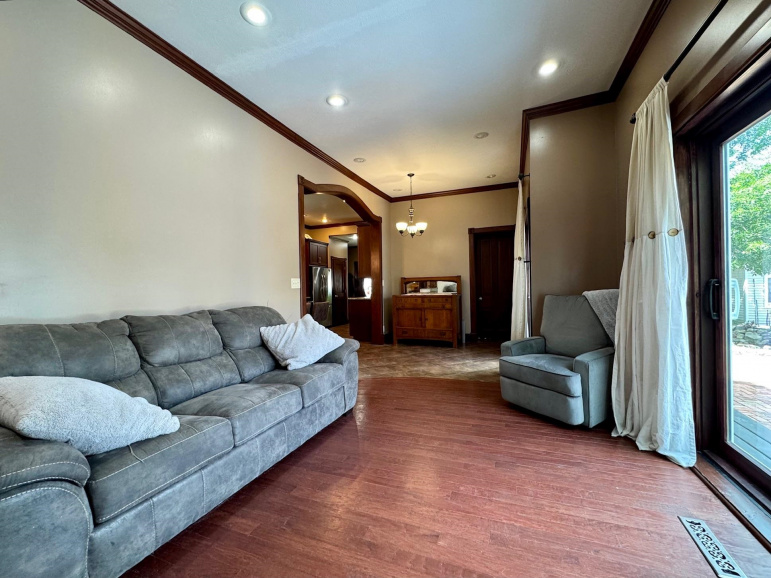 222 B Street Shelton, Nebraska 68876-9680, 5 Bedrooms Bedrooms, ,3 BathroomsBathrooms,Residential,For Sale,222 B Street,20260769