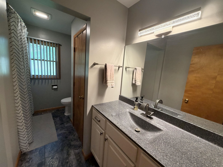 801 N Adams Avenue Juniata, Nebraska 68955, 3 Bedrooms Bedrooms, ,2 BathroomsBathrooms,Residential,For Sale,801 N Adams Avenue,20260766