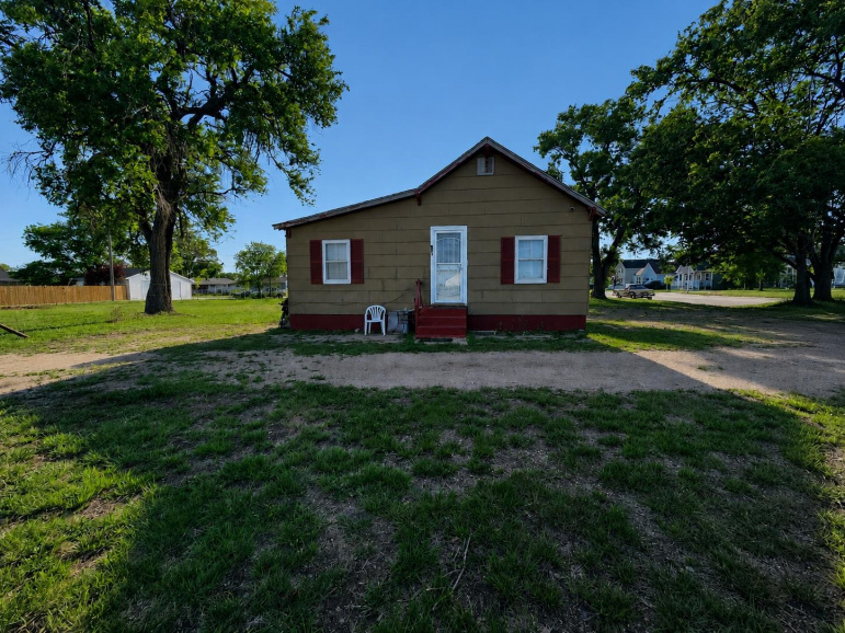 728 E 6th Street Lexington, Nebraska 68850, 2 Bedrooms Bedrooms, ,1 BathroomBathrooms,Residential,For Sale,728 E 6th Street,20260780