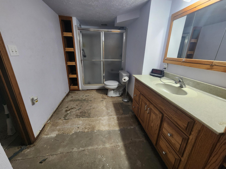 201 Center Street Gibbon, Nebraska 68840, 2 Bedrooms Bedrooms, ,2 BathroomsBathrooms,Residential,For Sale,201 Center Street,20260773