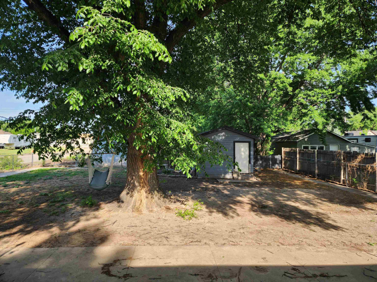 201 Center Street Gibbon, Nebraska 68840, 2 Bedrooms Bedrooms, ,2 BathroomsBathrooms,Residential,For Sale,201 Center Street,20260773