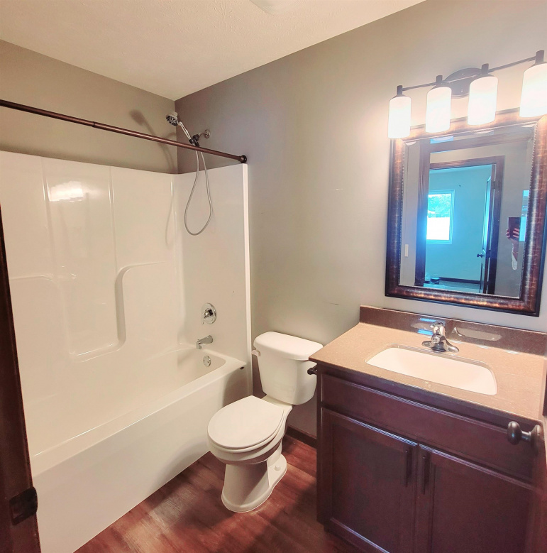 2105 E 35th Street Drive Kearney, Nebraska 68847, 3 Bedrooms Bedrooms, ,3 BathroomsBathrooms,Residential,For Sale,2105 E 35th Street Drive,20260772