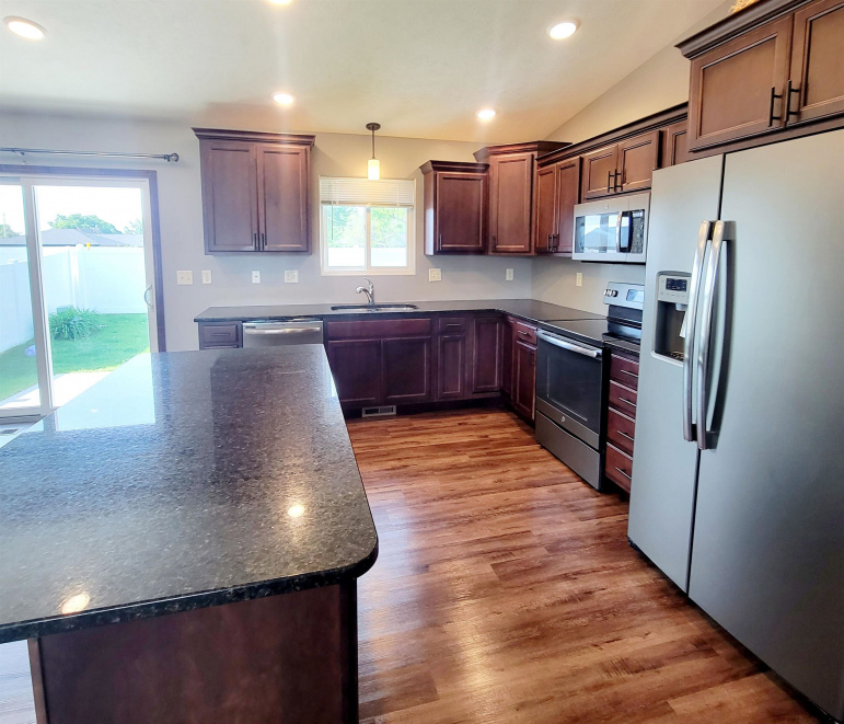 2105 E 35th Street Drive Kearney, Nebraska 68847, 3 Bedrooms Bedrooms, ,3 BathroomsBathrooms,Residential,For Sale,2105 E 35th Street Drive,20260772