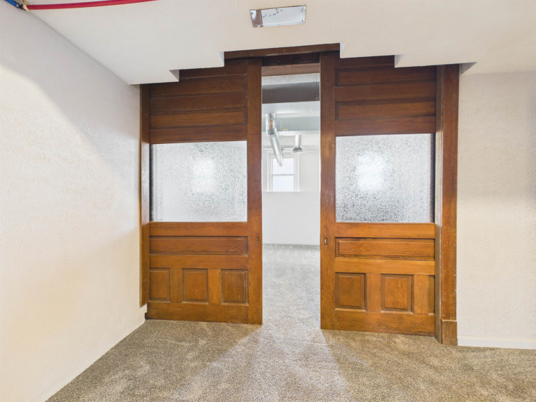220 E 6th Street Minden, Nebraska 68959, ,Commercial/industrial,For Sale,220 E 6th Street,20260785