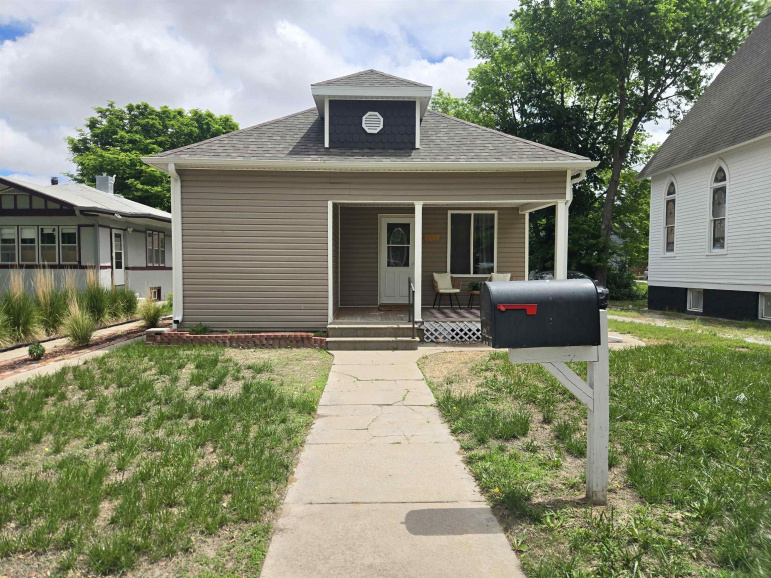 1509 D Avenue Gothenburg, Nebraska 69138, 2 Bedrooms Bedrooms, ,1 BathroomBathrooms,Residential,For Sale,1509 D Avenue,20260783