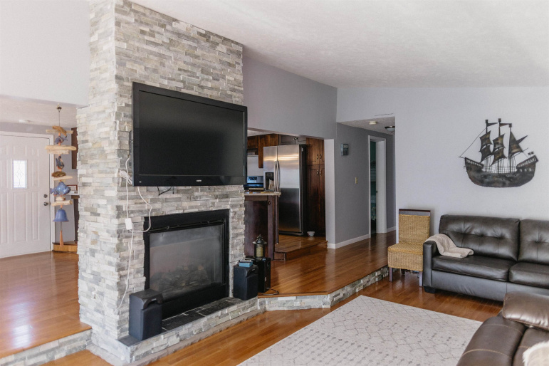 64 Lakeview Acres Drive #14A Elwood, Nebraska 68937, 2 Bedrooms Bedrooms, ,2 BathroomsBathrooms,Residential,For Sale,64 Lakeview Acres Drive #14A,20260782