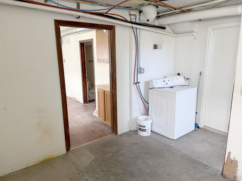 940 W 24th Street Kearney, Nebraska 68845, ,Multi-family,For Sale,940 W 24th Street,20260789