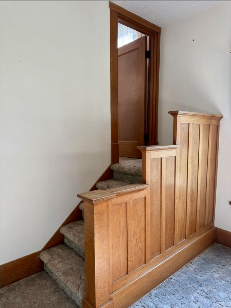 306 W Nemaha Street Blue Hill, Nebraska 68930, 4 Bedrooms Bedrooms, ,2 BathroomsBathrooms,Residential,For Sale,306 W Nemaha Street,20260790