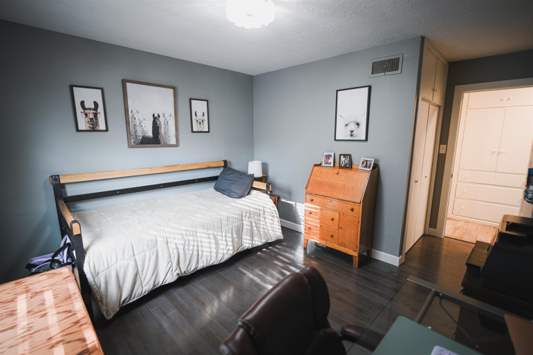 1301 Pershing Road Hastings, Nebraska 68901, 3 Bedrooms Bedrooms, ,3 BathroomsBathrooms,Residential,For Sale,1301 Pershing Road,20260795