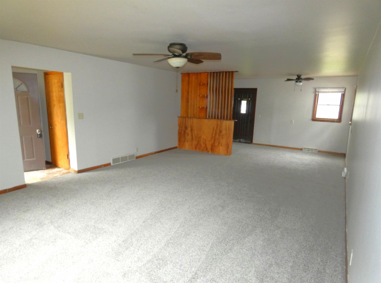1612 7th Avenue Kearney, Nebraska 68845, 4 Bedrooms Bedrooms, ,2 BathroomsBathrooms,Residential,For Sale,1612 7th Avenue,20260794