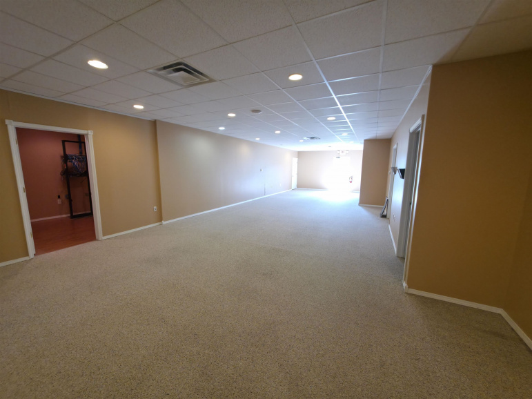 3811 29th Avenue Suite 2 Kearney, Nebraska 68845, ,Commercial/industrial,For Rent,3811 29th Avenue Suite 2,20260809