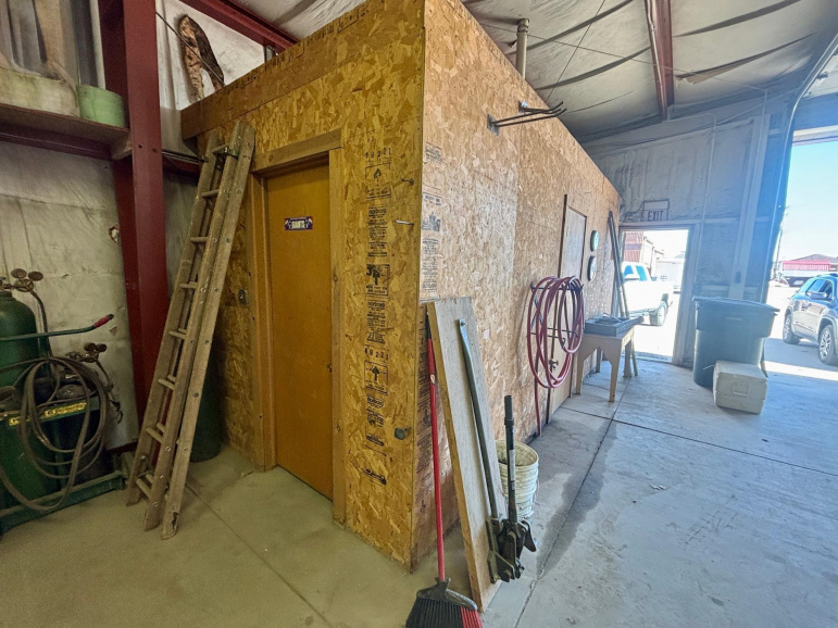 2400 H Avenue Kearney, Nebraska 68847, ,Commercial/industrial,For Rent,2400 H Avenue,20260810