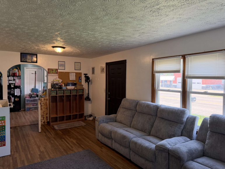 2215 W 2nd Street Hastings, Nebraska 68901, 2 Bedrooms Bedrooms, ,1 BathroomBathrooms,Residential,For Sale,2215 W 2nd Street,20260807