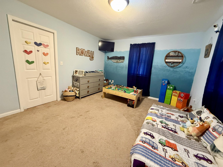 802 Oswego Avenue Hastings, Nebraska 68901, 6 Bedrooms Bedrooms, ,4 BathroomsBathrooms,Residential,For Sale,802 Oswego Avenue,20260805