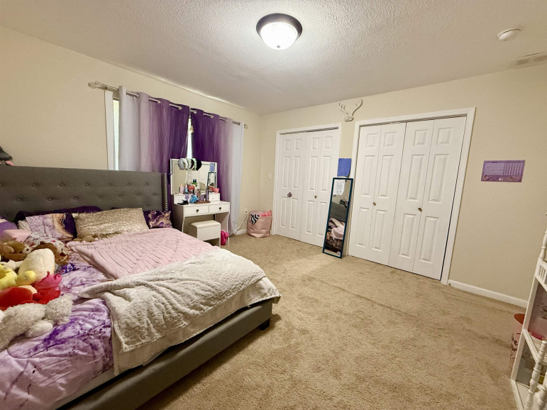 802 Oswego Avenue Hastings, Nebraska 68901, 6 Bedrooms Bedrooms, ,4 BathroomsBathrooms,Residential,For Sale,802 Oswego Avenue,20260805