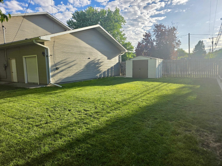 802 Oswego Avenue Hastings, Nebraska 68901, 6 Bedrooms Bedrooms, ,4 BathroomsBathrooms,Residential,For Sale,802 Oswego Avenue,20260805