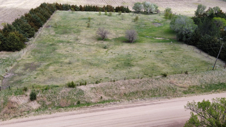 1136 T Road Blue Hill, Nebraska 68930, 4 Bedrooms Bedrooms, ,1 BathroomBathrooms,Residential,For Sale,1136 T Road,20260602