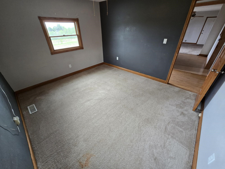 1136 T Road Blue Hill, Nebraska 68930, 4 Bedrooms Bedrooms, ,1 BathroomBathrooms,Residential,For Sale,1136 T Road,20260602