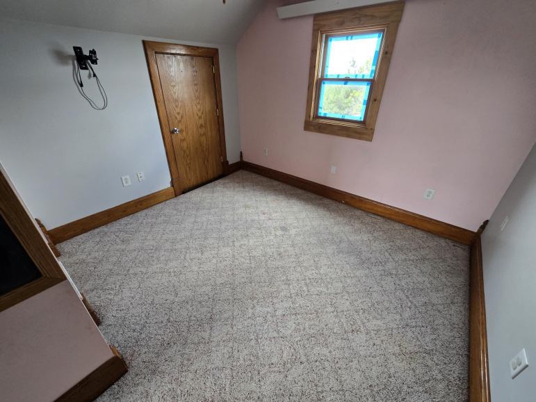 1136 T Road Blue Hill, Nebraska 68930, 4 Bedrooms Bedrooms, ,1 BathroomBathrooms,Residential,For Sale,1136 T Road,20260602