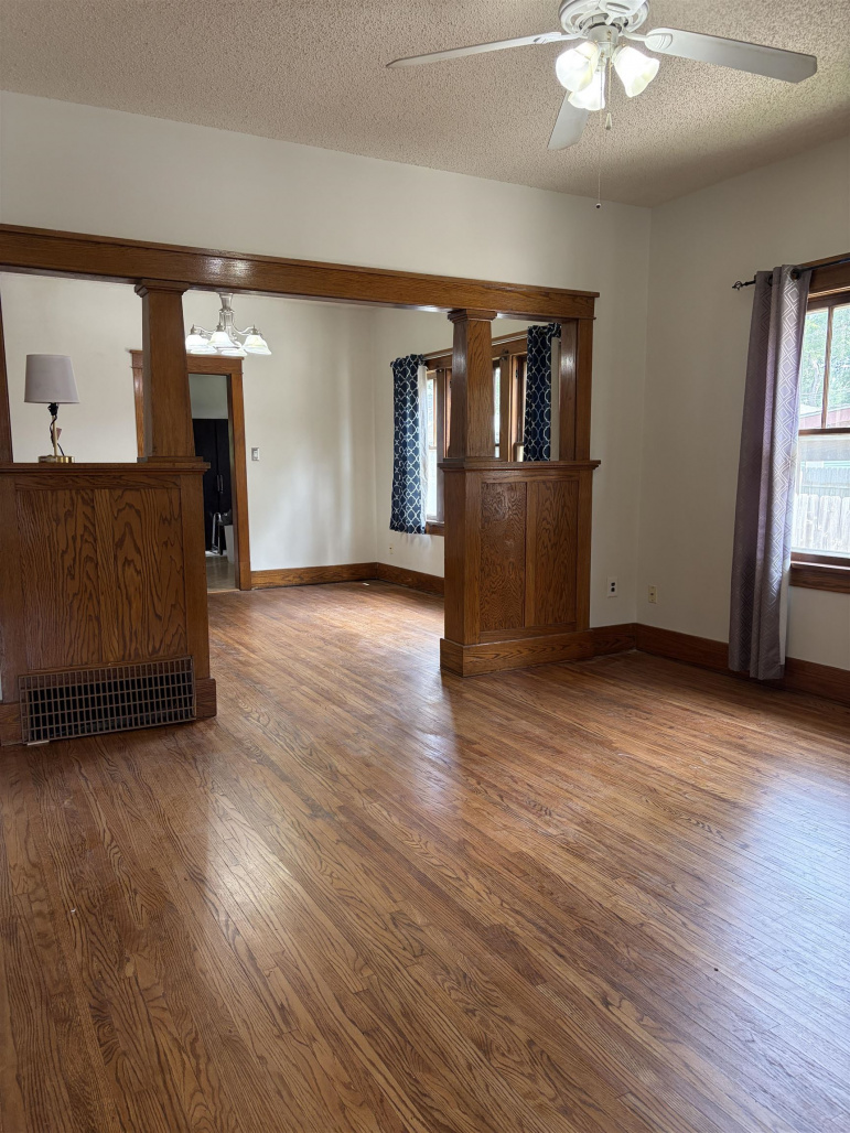 310 N Cedar Avenue Hastings, Nebraska 68901-0000, 3 Bedrooms Bedrooms, ,2 BathroomsBathrooms,Residential,For Sale,310 N Cedar Avenue,20260800