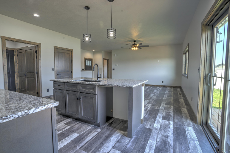 907 E 69th Street Kearney, Nebraska 68847, 5 Bedrooms Bedrooms, ,3 BathroomsBathrooms,Residential,For Sale,907 E 69th Street,20260820