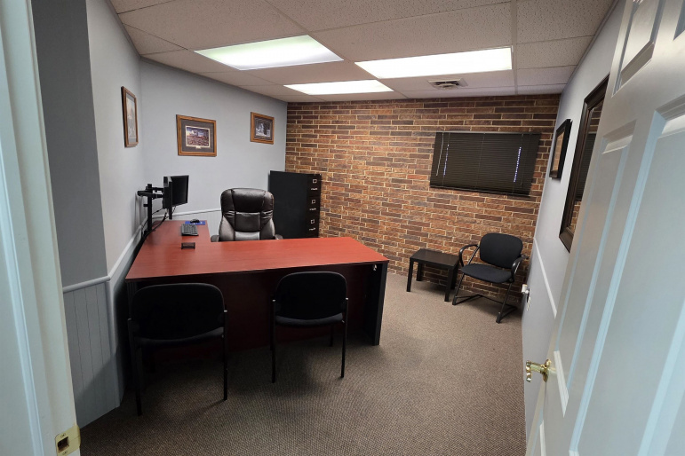 204 E 25th Street Suite 3 Kearney, Nebraska 68847, ,Commercial/industrial,For Rent,204 E 25th Street Suite 3,20260814
