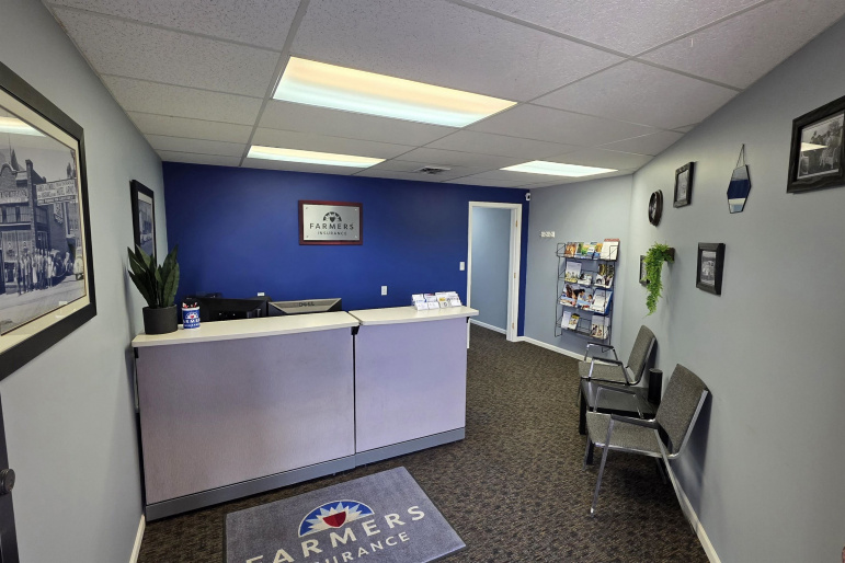 204 E 25th Street Suite 3 Kearney, Nebraska 68847, ,Commercial/industrial,For Rent,204 E 25th Street Suite 3,20260814