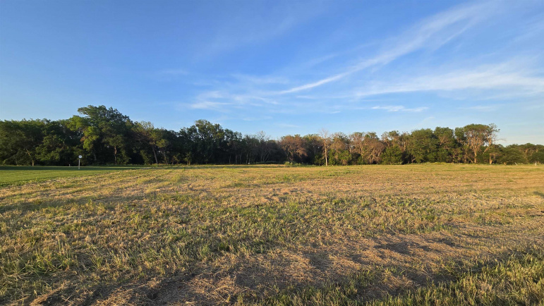 B1 L6 Wood River Valley Estates Subdivision Kearney, Nebraska 68845, ,Land,For Sale,B1 L6 Wood River Valley Estates Subdivision,20260828
