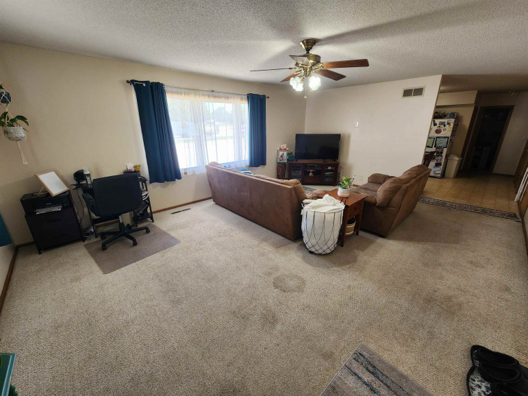1248 H Street Geneva, Nebraska 68361, ,Multi-family,For Sale,1248 H Street,20251261