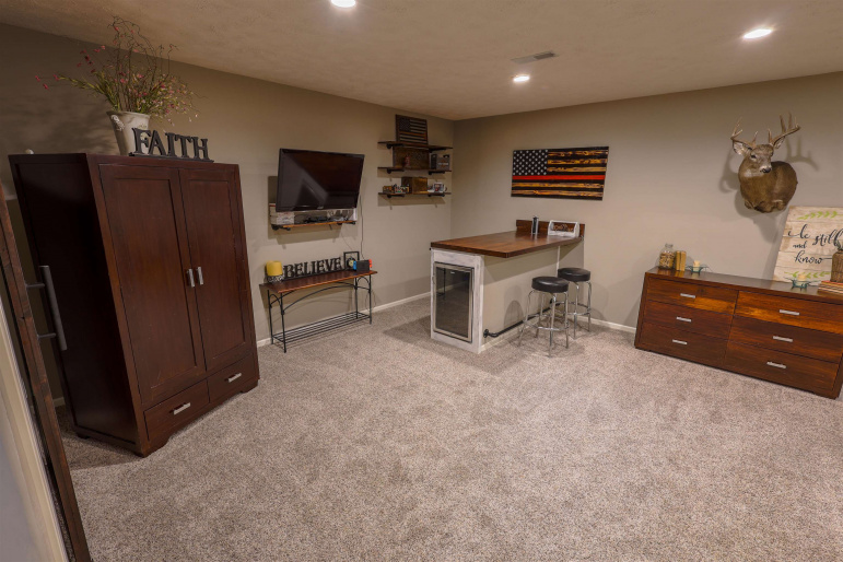 6003 U Avenue Kearney, Nebraska 68847, 5 Bedrooms Bedrooms, ,3 BathroomsBathrooms,Residential,For Sale,6003 U Avenue,20260822