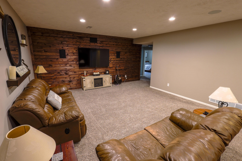 6003 U Avenue Kearney, Nebraska 68847, 5 Bedrooms Bedrooms, ,3 BathroomsBathrooms,Residential,For Sale,6003 U Avenue,20260822