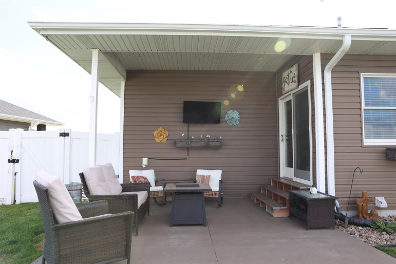 6003 U Avenue Kearney, Nebraska 68847, 5 Bedrooms Bedrooms, ,3 BathroomsBathrooms,Residential,For Sale,6003 U Avenue,20260822