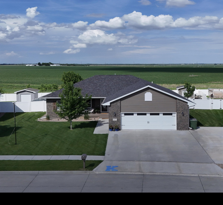 6003 U Avenue Kearney, Nebraska 68847, 5 Bedrooms Bedrooms, ,3 BathroomsBathrooms,Residential,For Sale,6003 U Avenue,20260822