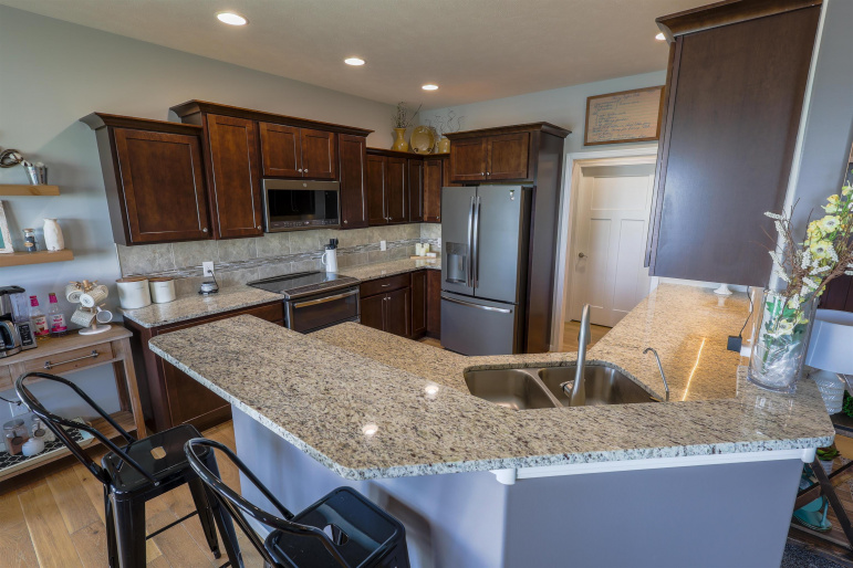 6003 U Avenue Kearney, Nebraska 68847, 5 Bedrooms Bedrooms, ,3 BathroomsBathrooms,Residential,For Sale,6003 U Avenue,20260822